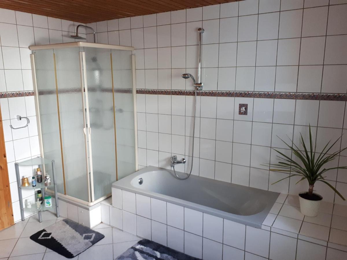 Gaestehaus Moebius Markt Erlbach Ngoại thất bức ảnh